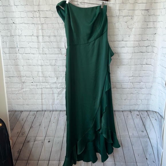 Celebrate DB Studio dark green long ruffled dress size 16 - Picture 4 of 13